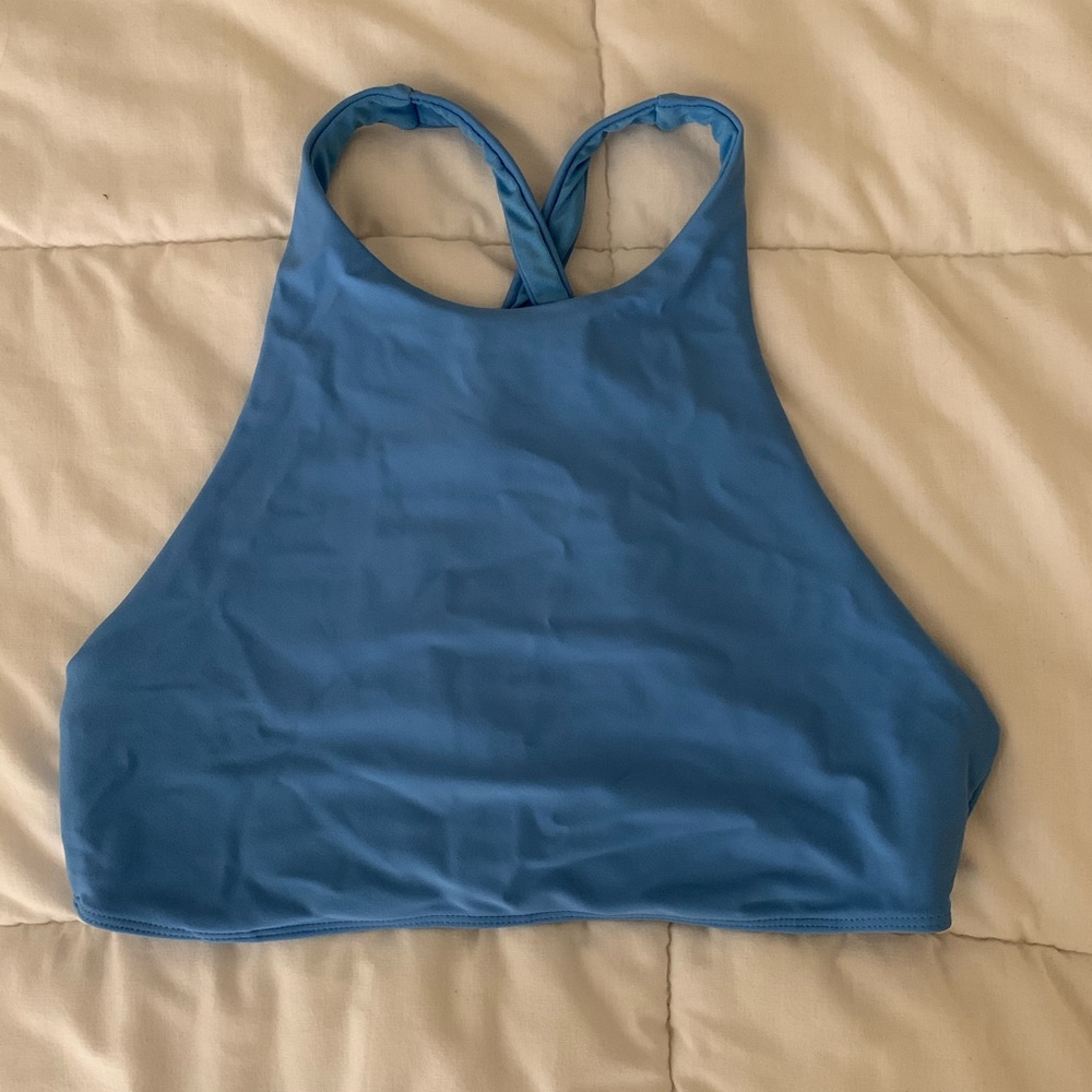 ATHLETIC HALTER TOP